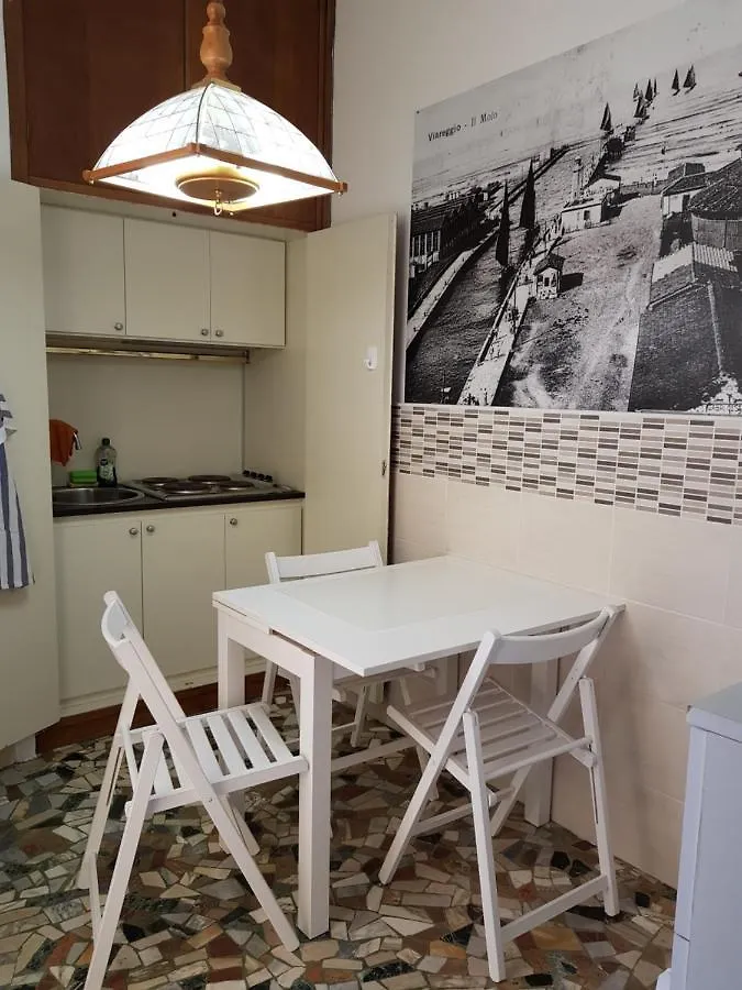 Apartments B&B Viareggio
