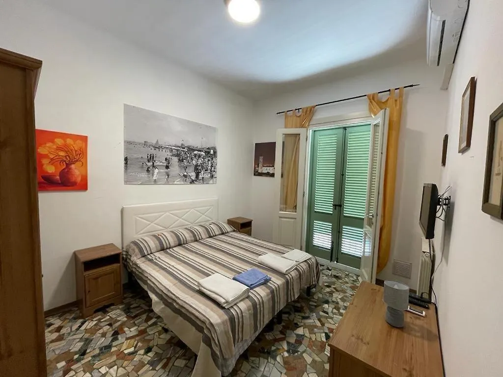 Apartments B&B Viareggio