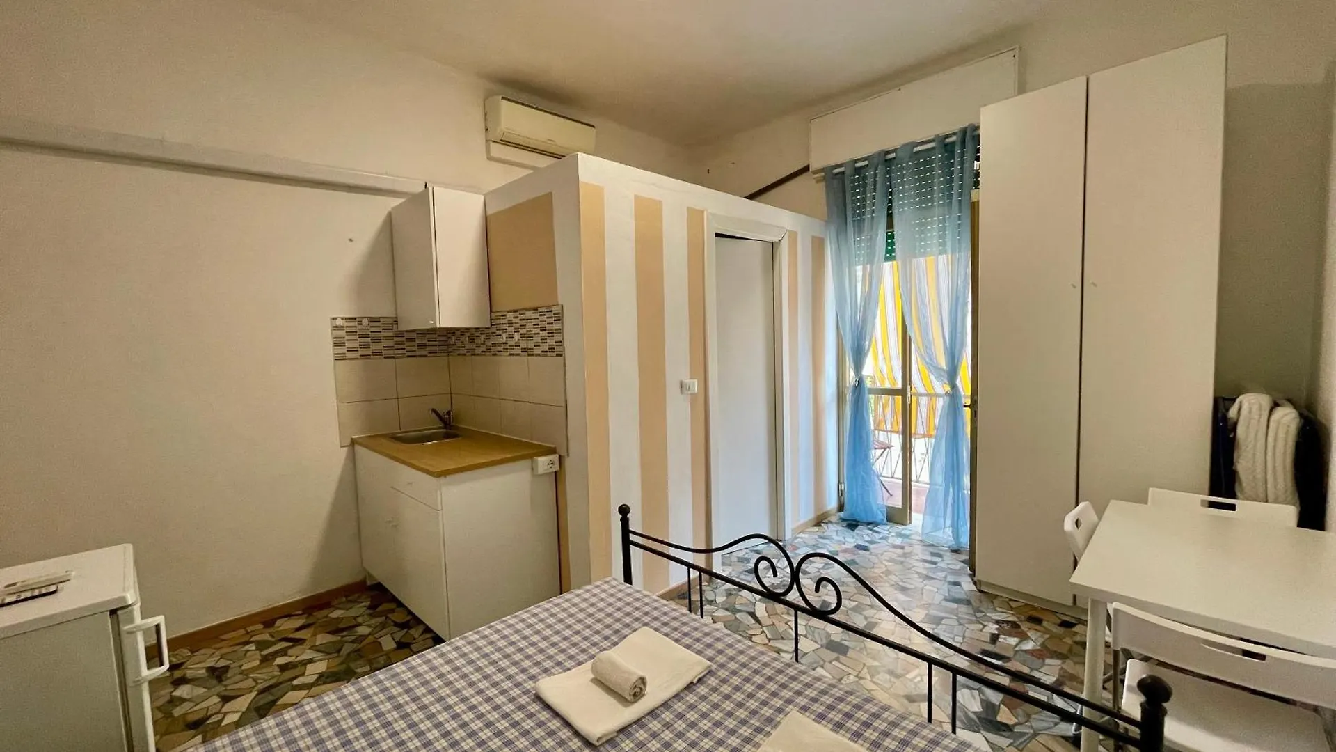 Apartments B&B Viareggio 0*,